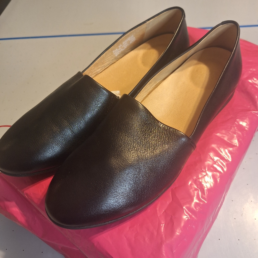 Classic Women's Black Leather Slip-On Flats